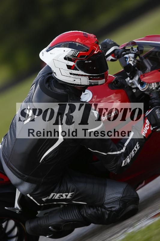 /Archiv-2024/29 12.06.2024 MOTO.CH Track Day ADR/Gruppe rot/100